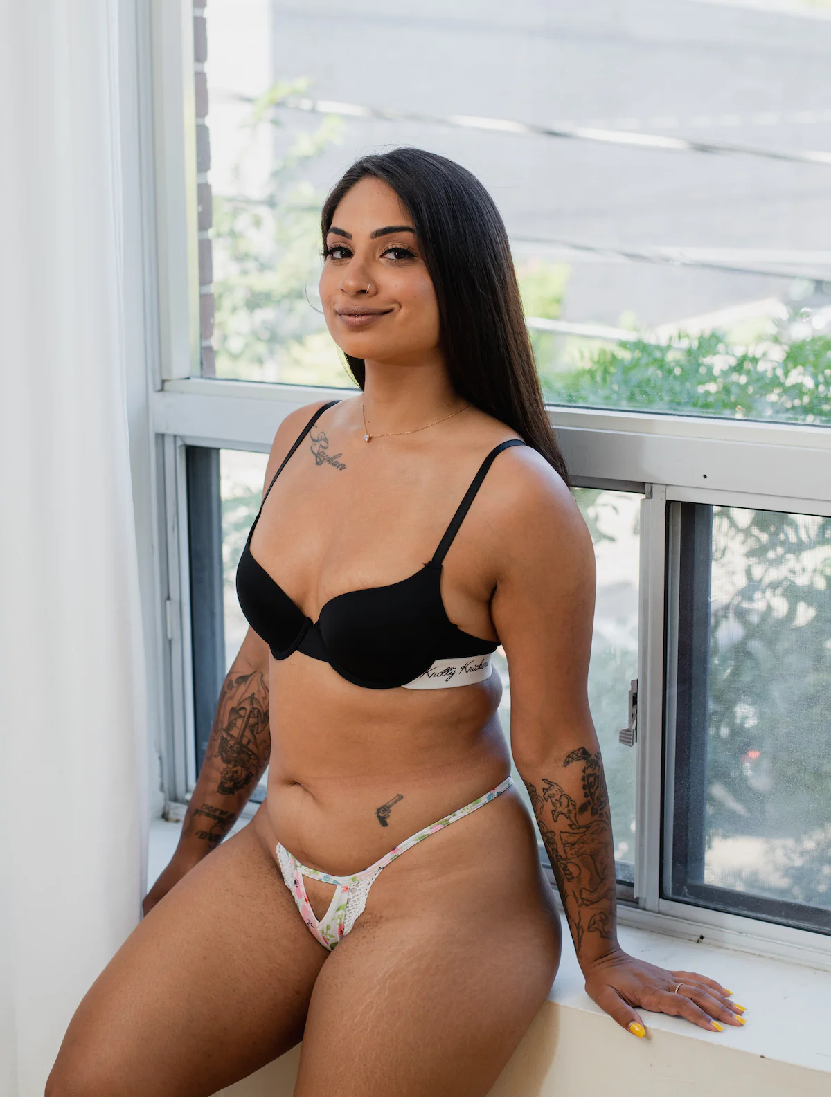 The T-Shirt Bra - Image 6